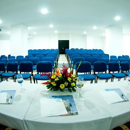 Hotel Atlantic Lux Cartagena Бизнес снимка